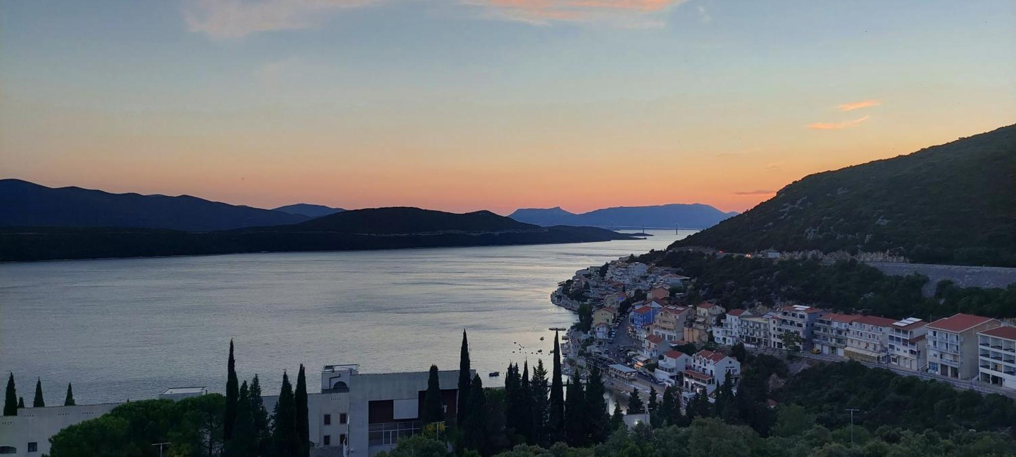 Apartments Batinovic Neum Esterno foto